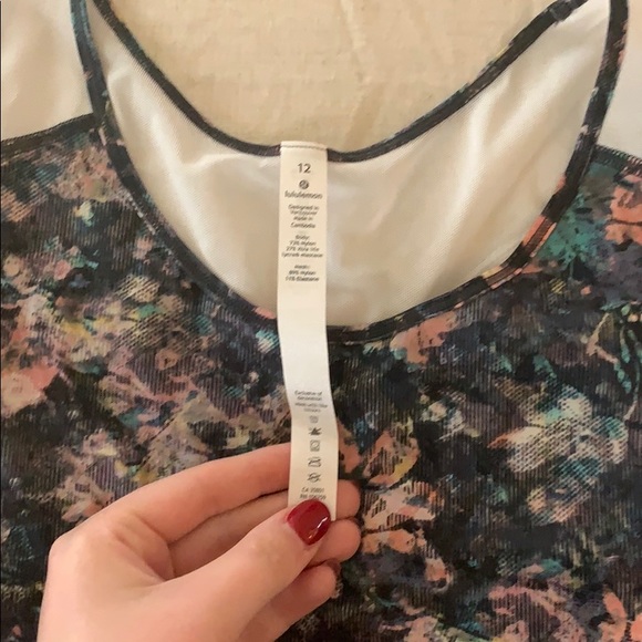 NWT Lululemon Sculpt Tank II - Picture 8 of 8